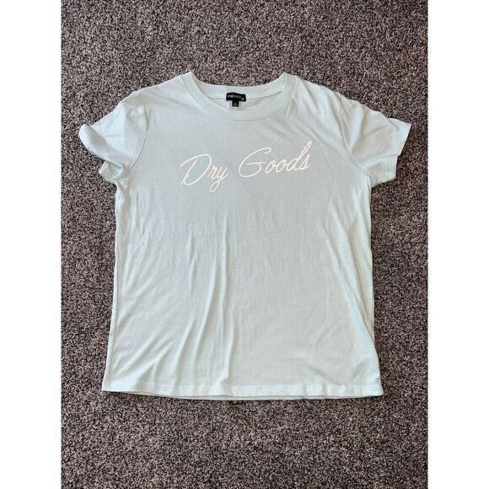 Orginality Dry Goods light green t shirt‎ size large